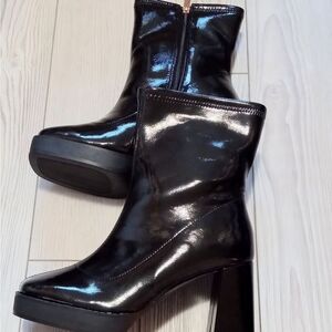(T-3985)  Camssoo Gogo Boots Sz 7
